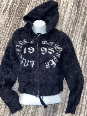 Apea black soft hoodie streetwear chiclara